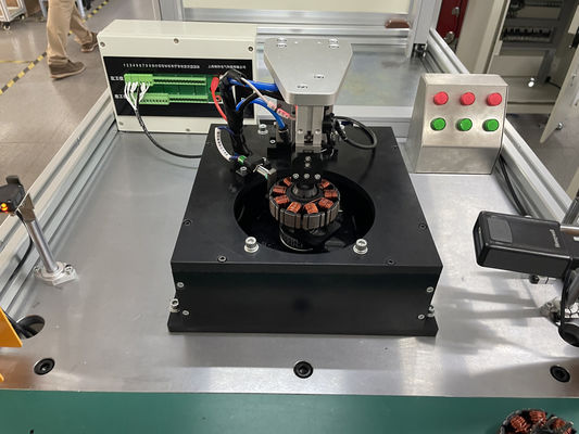 Cina Motore elettrico StatoreApparecchiatura di prova Resistenza a corrente continua Induttanza Isolamento di sovratensioni Rotation Hi-Pot fornitore