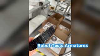 Guarda: Vetrina delle apparecchiature di prova dei robot umanoidi